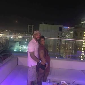 Meet your Posher, Dee dee